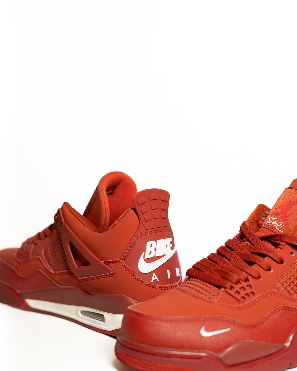 Nike SB x Air Jordan 4 "Brick by Brick"
